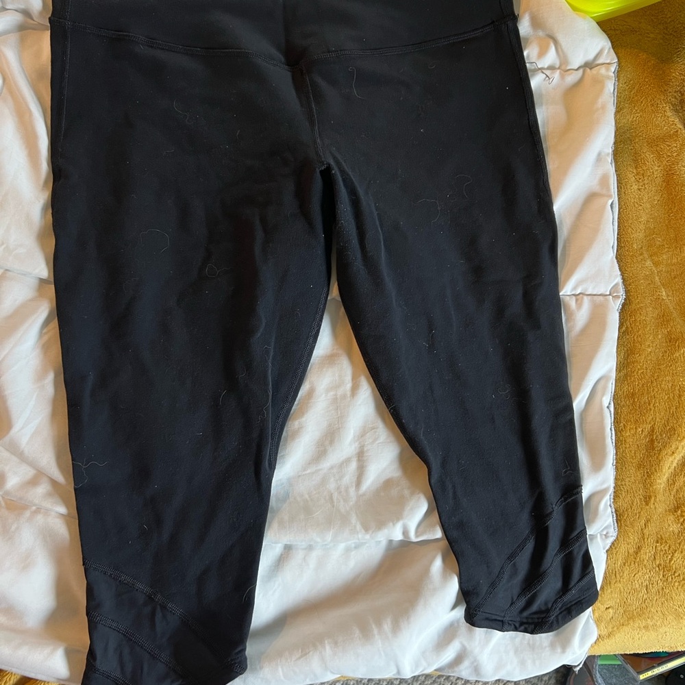 Lululemon Athletica Black Capri Pants